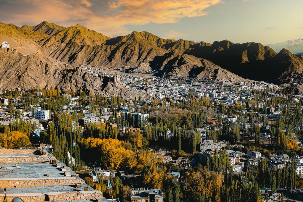 Ladakh Travel Guide 2026
